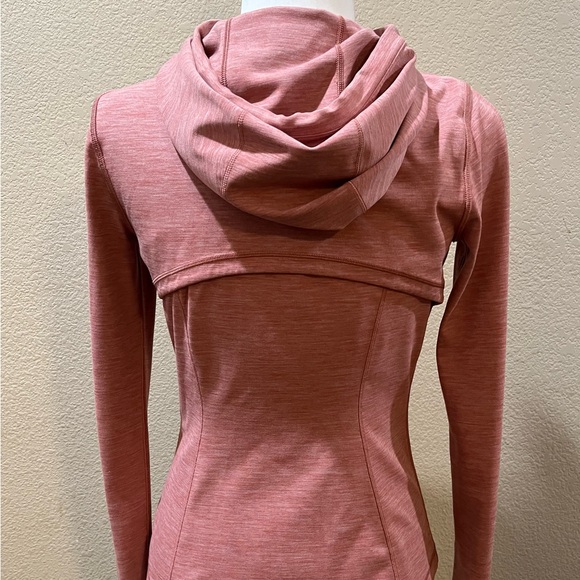 Lululemon Nulu Define Hoodie - Picture 8 of 9